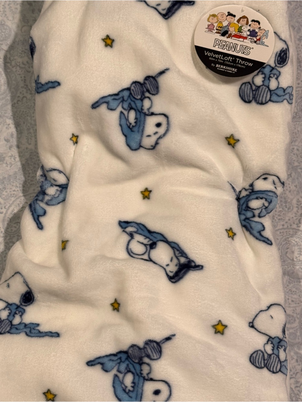 Peanuts Snoopy Super Plush Thick Oversized Throw Blanket - Picture 3 of 5